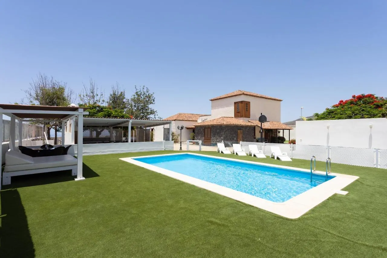Villa Casa La Rueda With Pool Costa Adeje